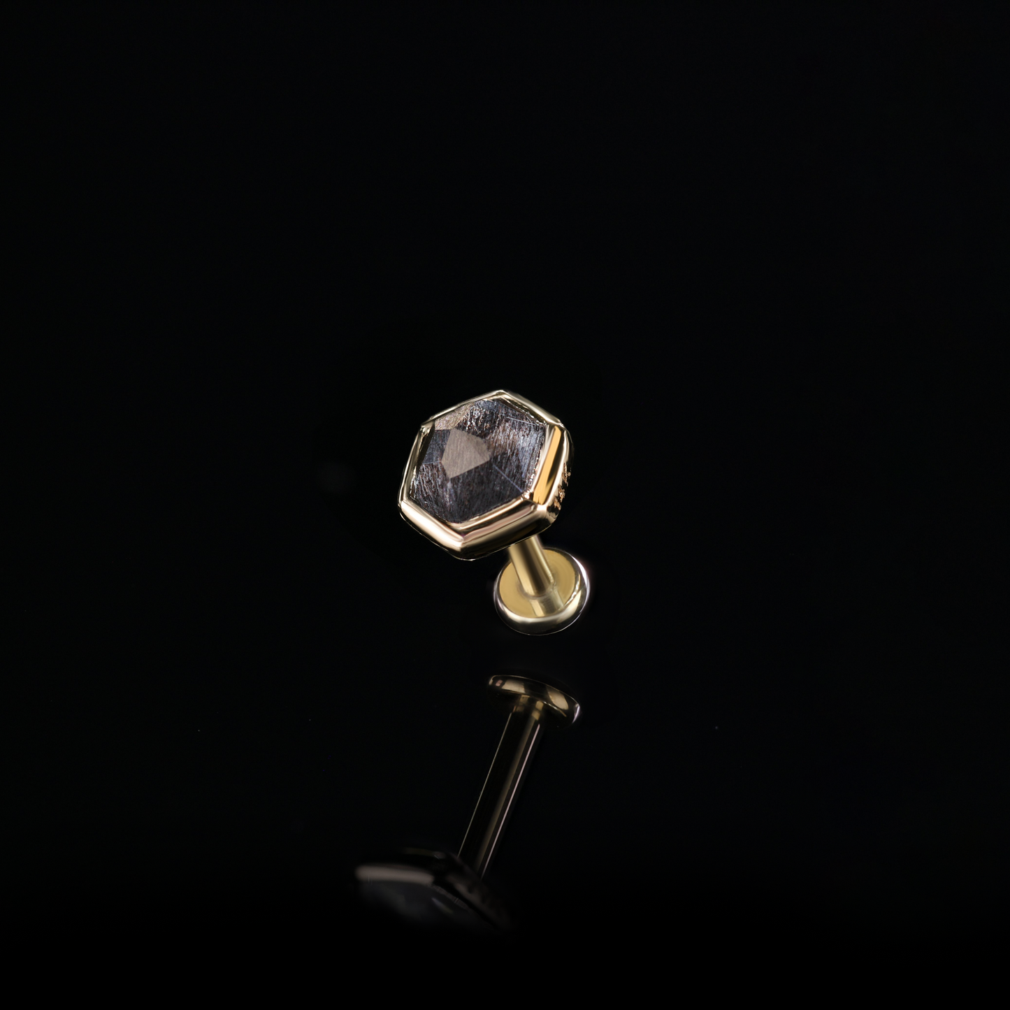 Aria • 14K Gold Black Labradorite Threadless Ends • HoneyComb