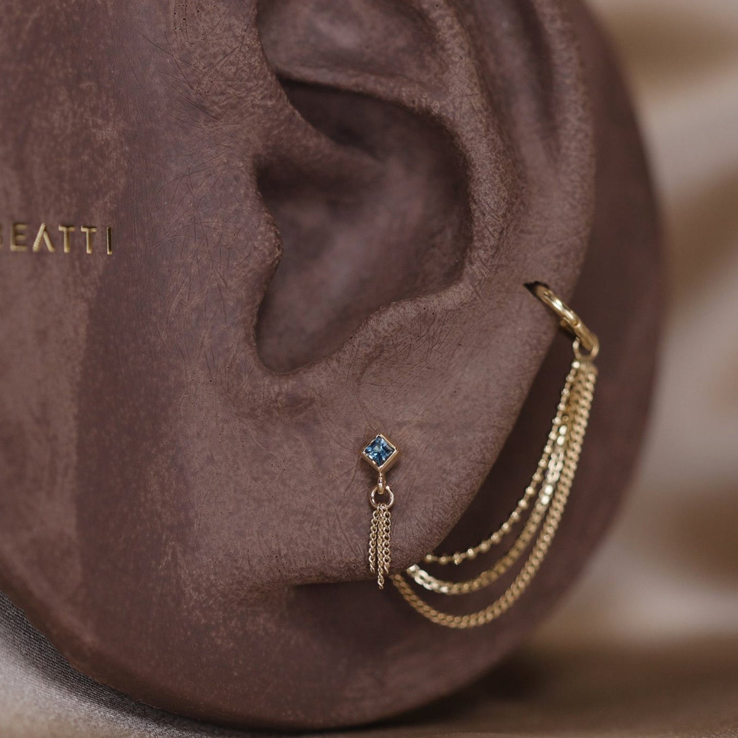 Miel II • London Blue Topaz 3 C-Chain Tassel