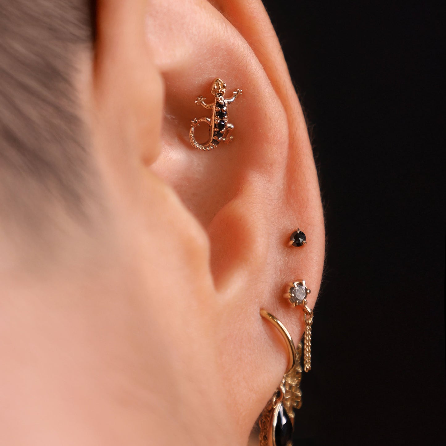 Diamond-Set Lizard • Internally Threaded