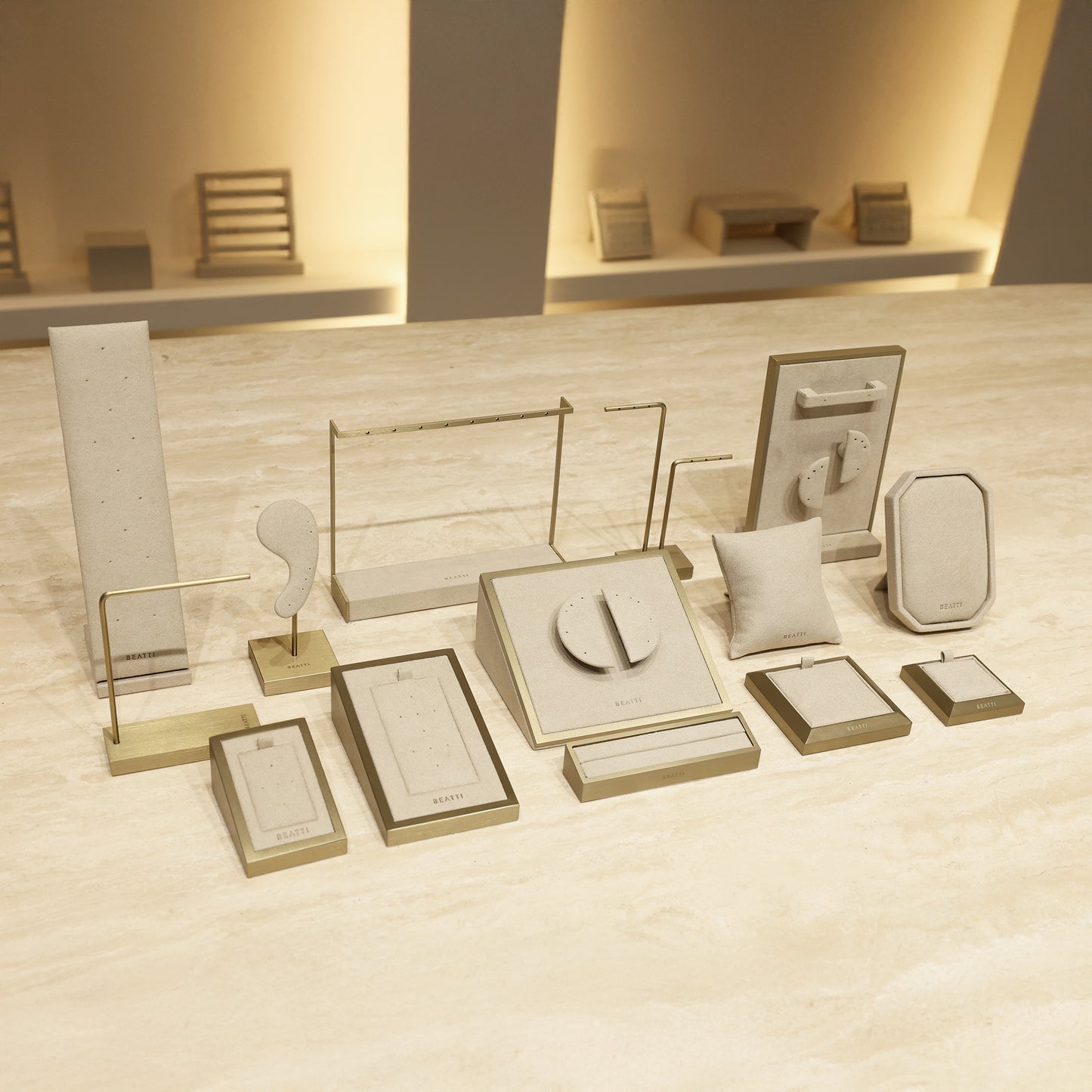 Mini Angled Stud Display BTD02