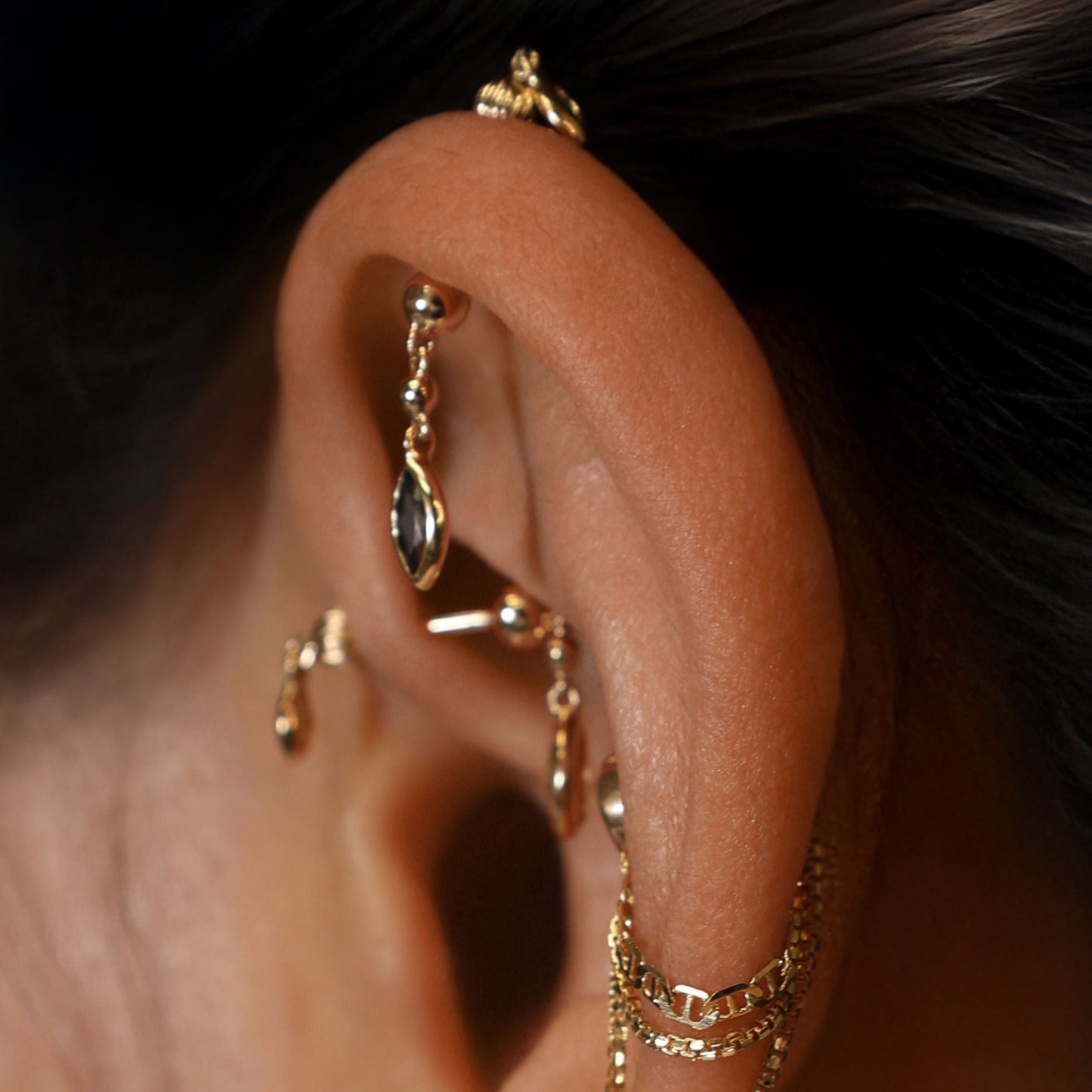 Vira • Marquise Gemstone Double Barbell Internally Threaded