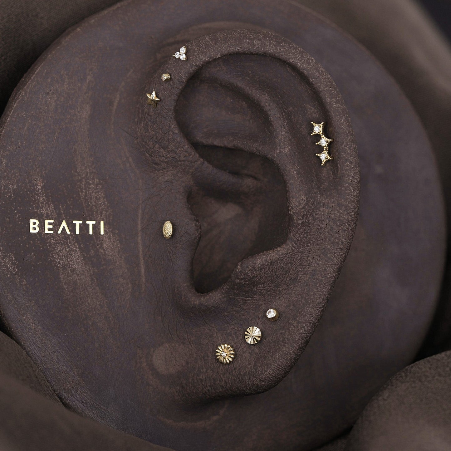 Petite Oval Sand Blast Threadless End