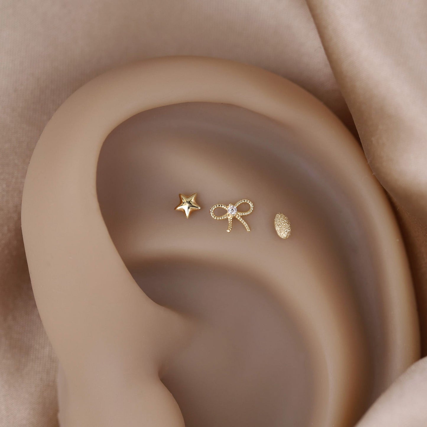 Petite Oval Sand Blast Threadless End