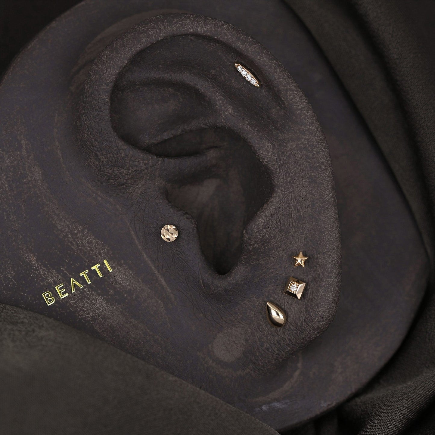 Diamond Pyramid Threadless End