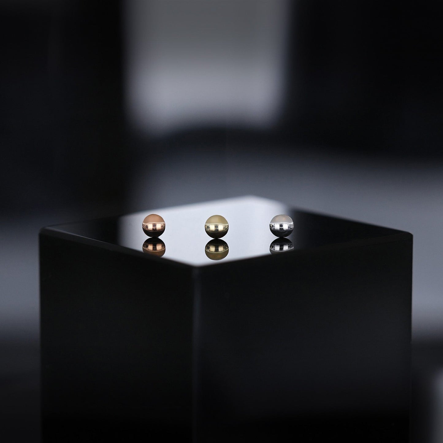 Petite Round Dome Threadless End