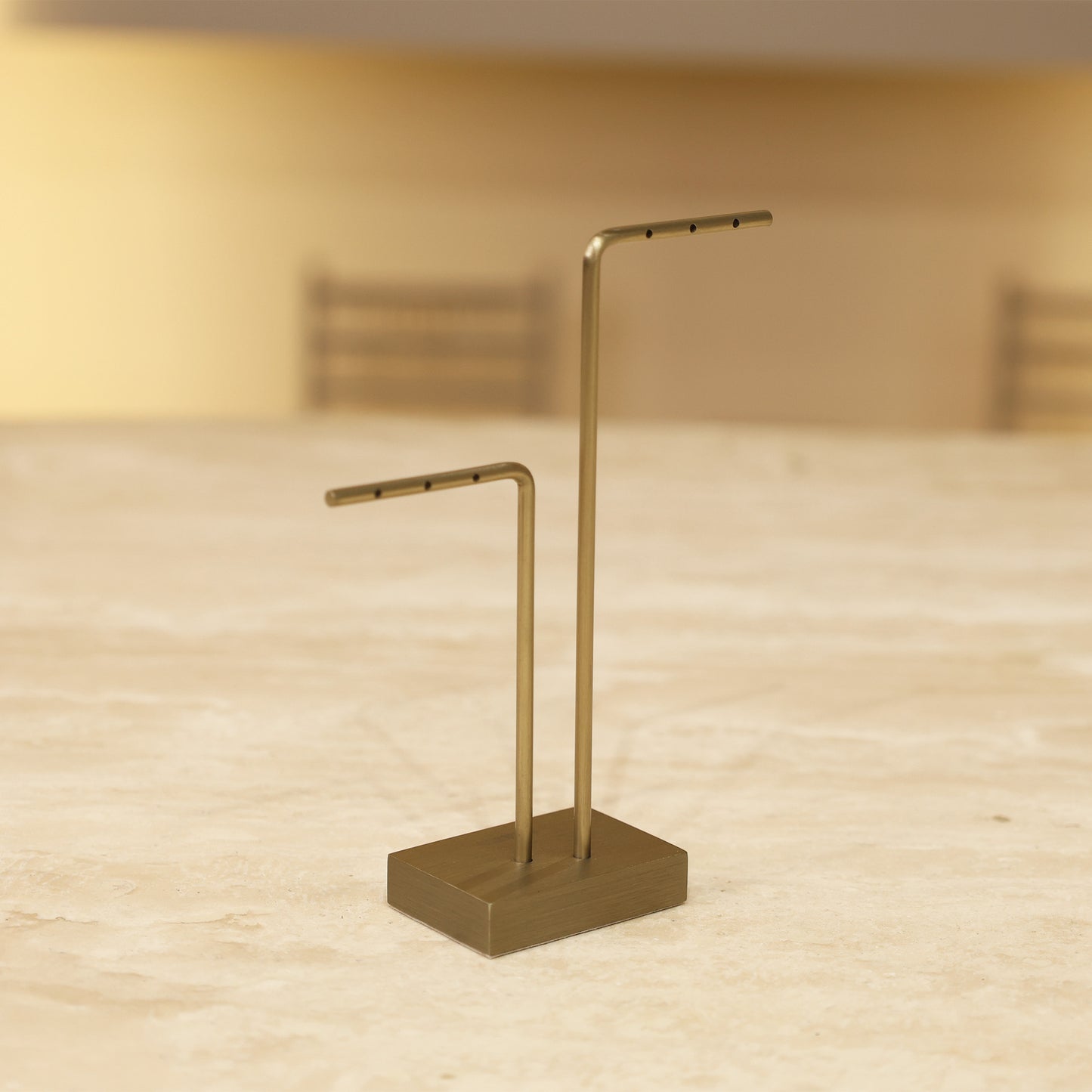 Signature Duo-Post Piercing Stand BTD06