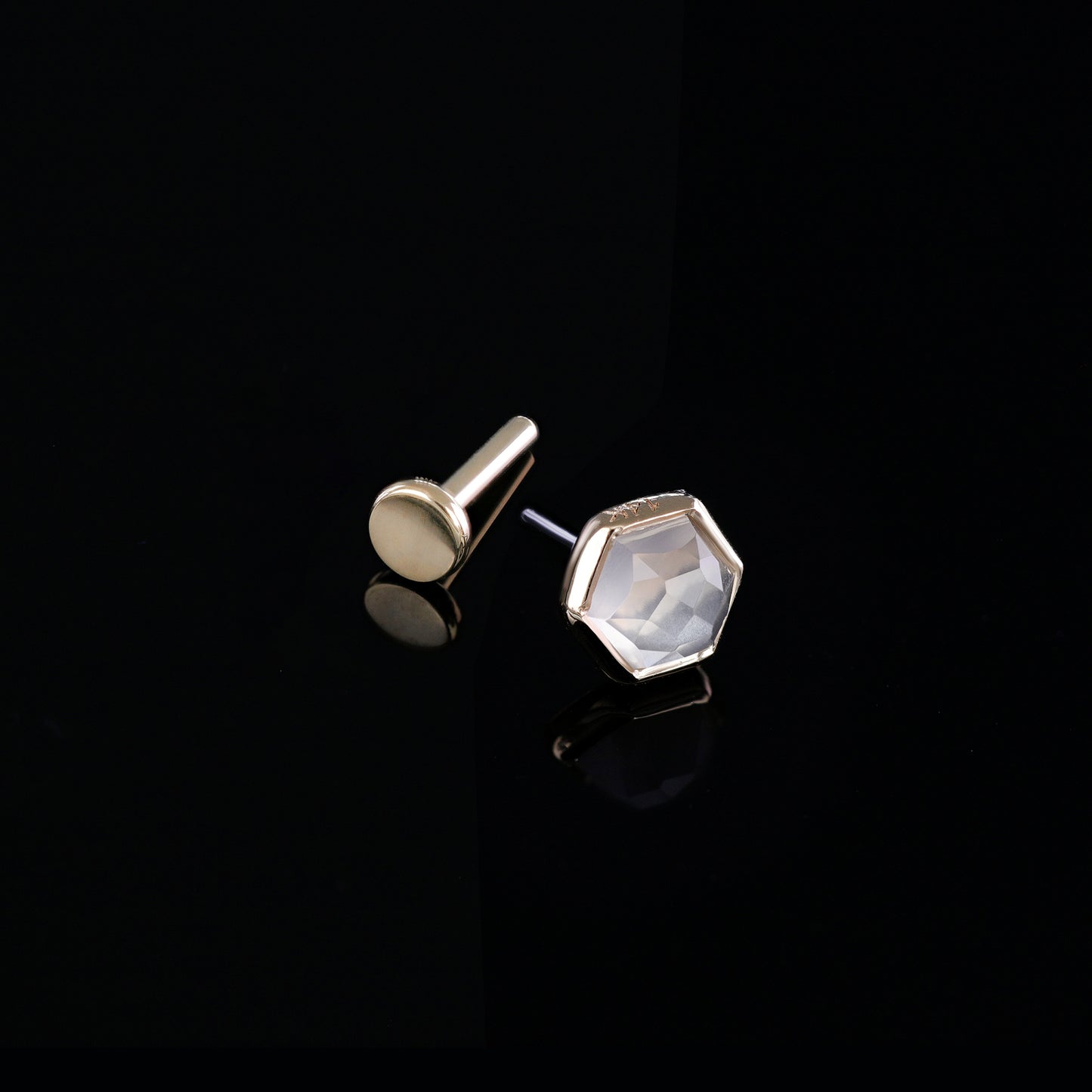 Aria •  14K Gold Honeycomb Gemstone Threadless Ends • Grey Moonstone