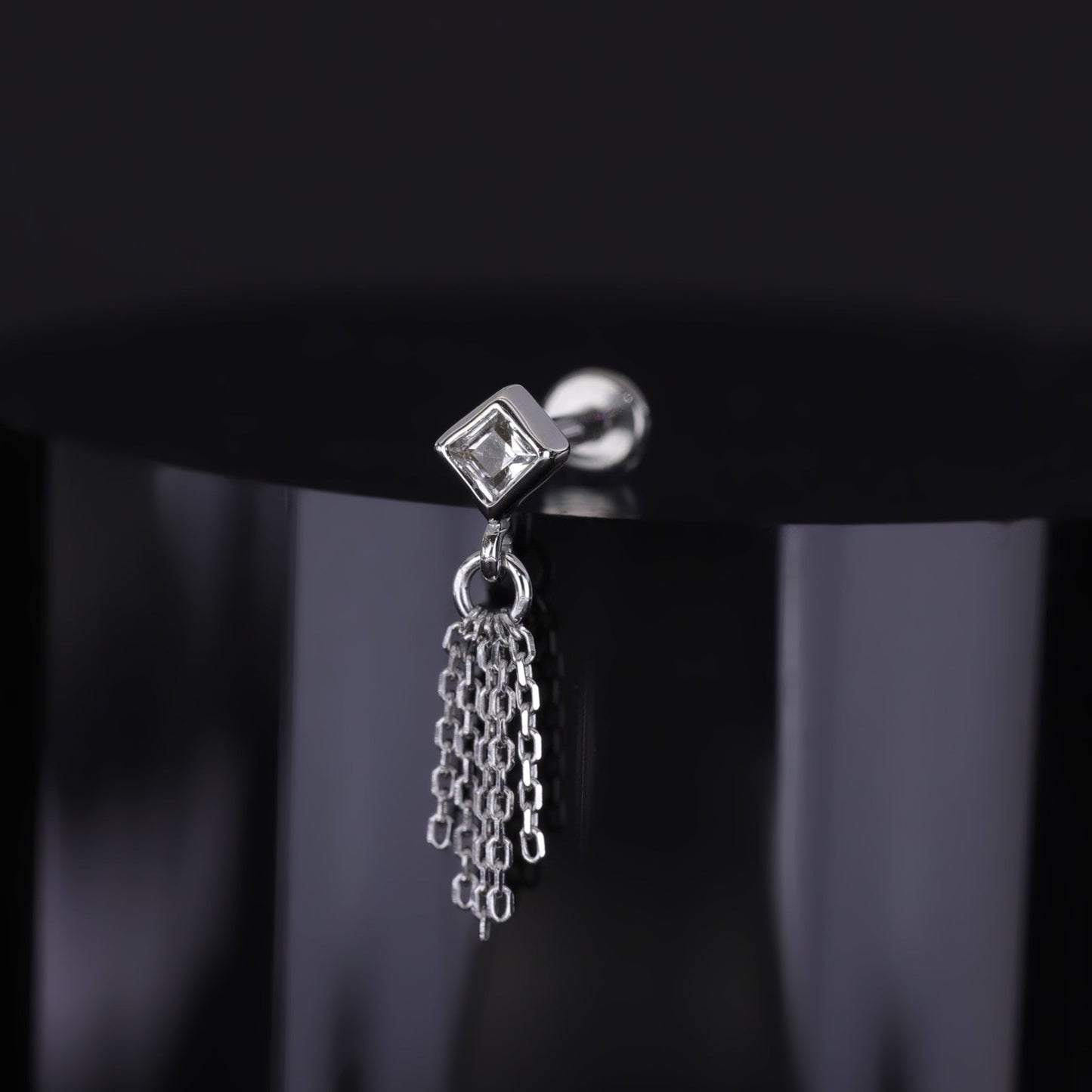 Miel • White Topaz 5 Fine Cable Chain Tassel