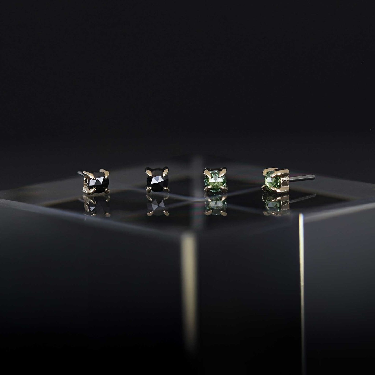 2mm Rose Cut Diamond 4-Prong Threadless End