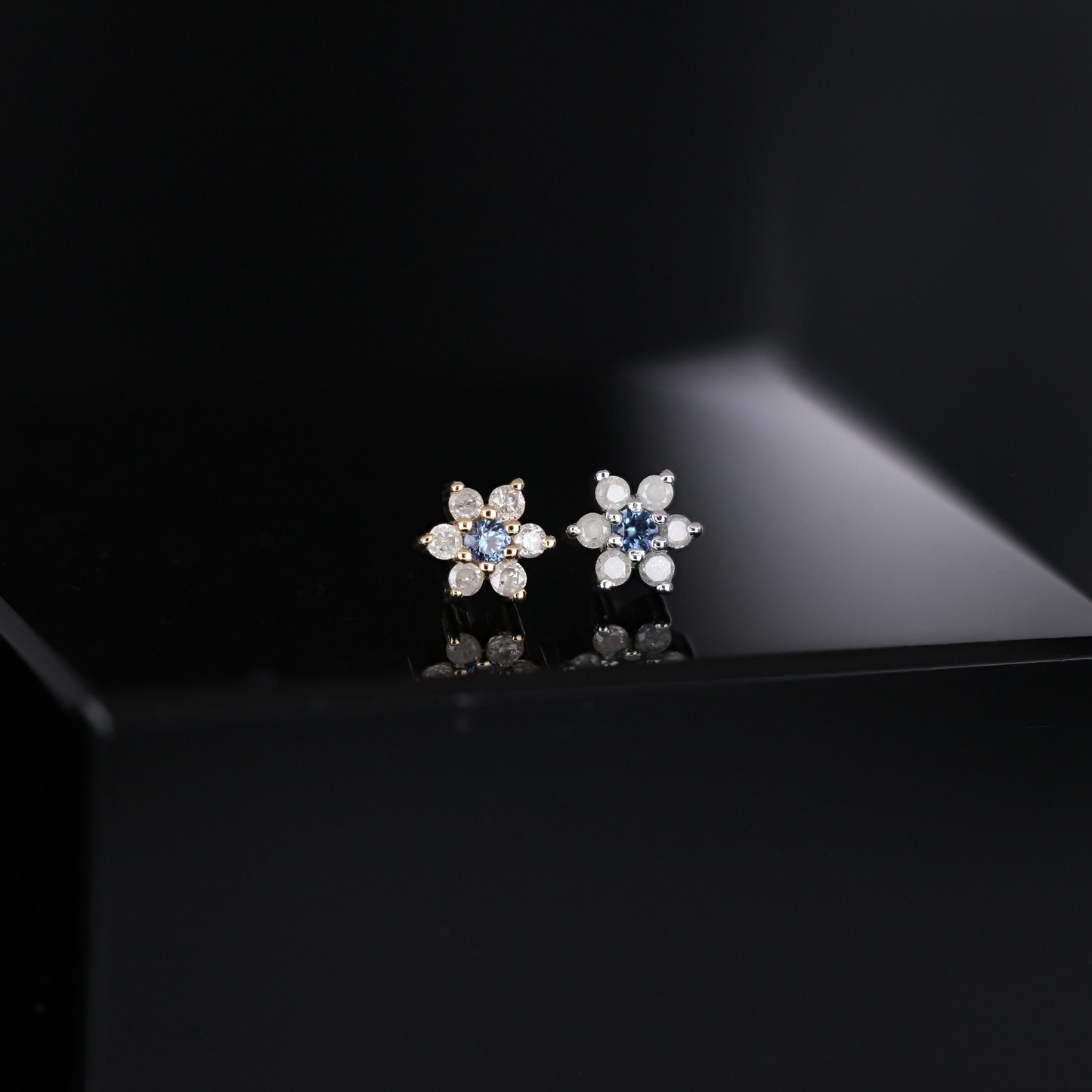 Blossom • Tiny Icy Floral Diamond Threadless End