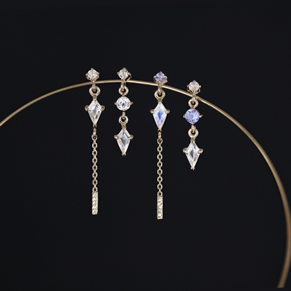 Dias • Triple Gemstone Kite Drop Threadless End