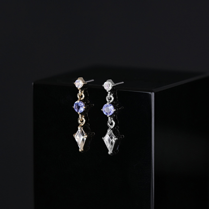 Dias • Triple Gemstone Kite Drop Threadless End