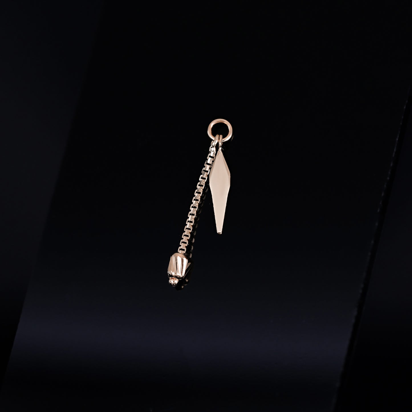 Aurion  • Brillcut Spike Barrel Chain Charm