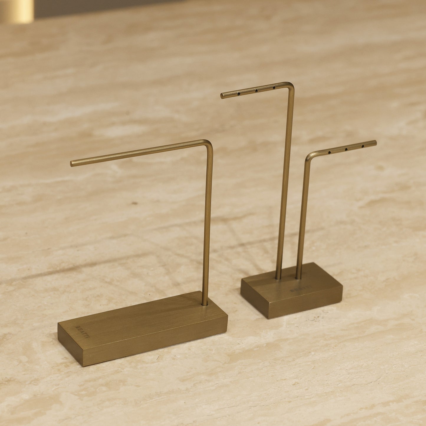 Signature Hoop & Threader Stand (No Holes) BTD07