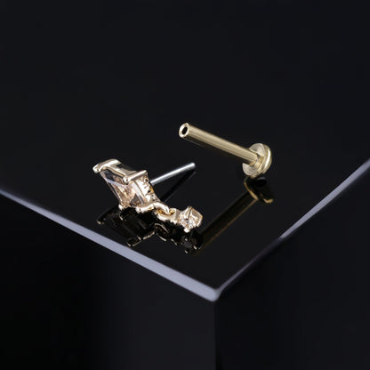 Lyra • Tiny Kite Shaped Gemstone Threadless End